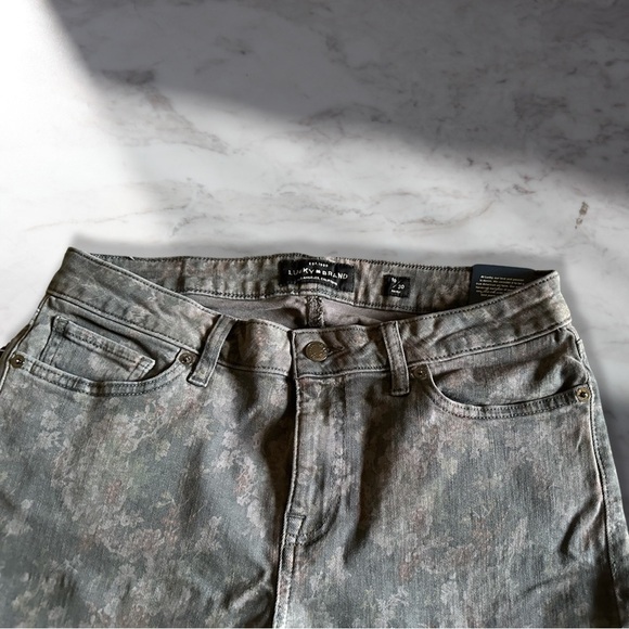 Lucky Brand Lolita Skinny Jeans Grey Wash Floral Print Size 10/30 - Picture 8 of 8